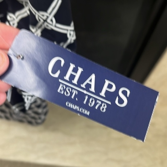 NEW! Chaps wrap dress - Picture 5 of 10